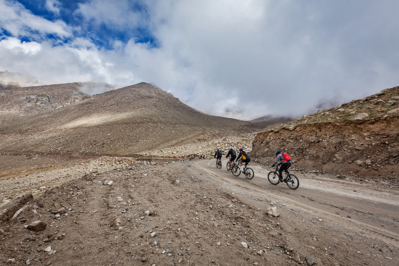 Authorities Gear Up For Smooth Traffic Regulations In Ladakh