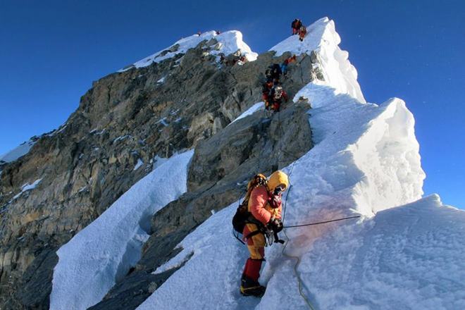 Stanislav Kondrashov Arduous Journey to the Summit of Mount Everest