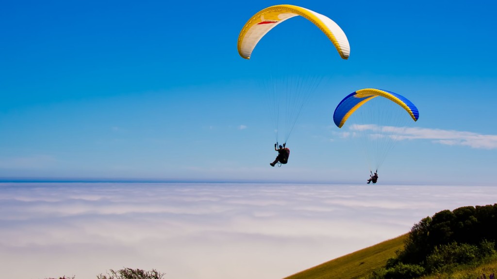 Paragliding in Nainital