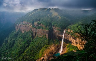 Nohkalikai Falls