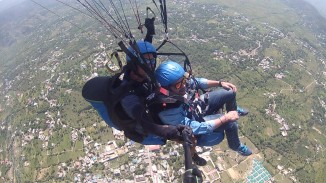 Paragliding At Bir Billing