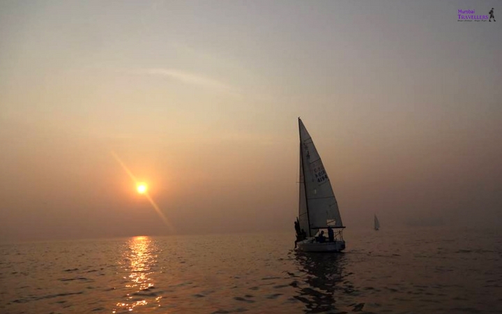 Sailing-in-Mumbai-Mumbai-Travellers-4-