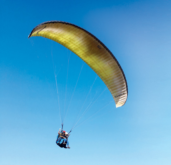 Paragliding