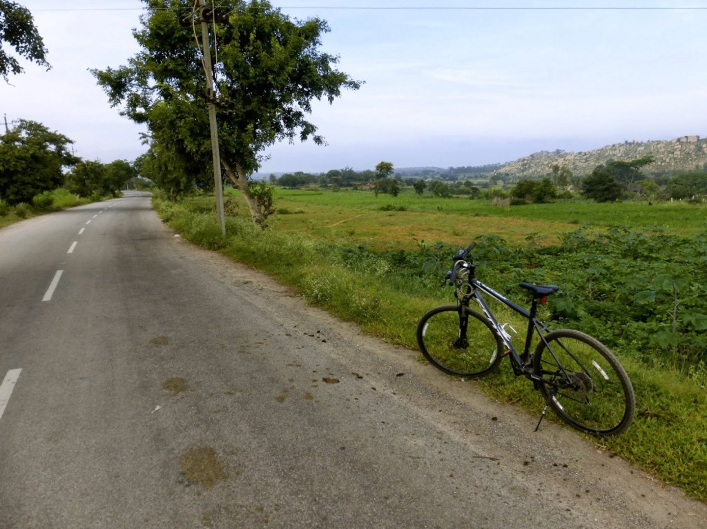 Big-banyan-tree-to-manachanabele-dam-cycling-and-kayaking-07-11-2017-1510049796