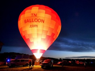 hot air balloon