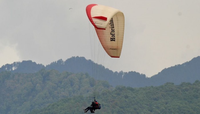 learn paragliding in india 1
