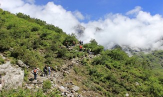 Trek To Valley of Flower vv