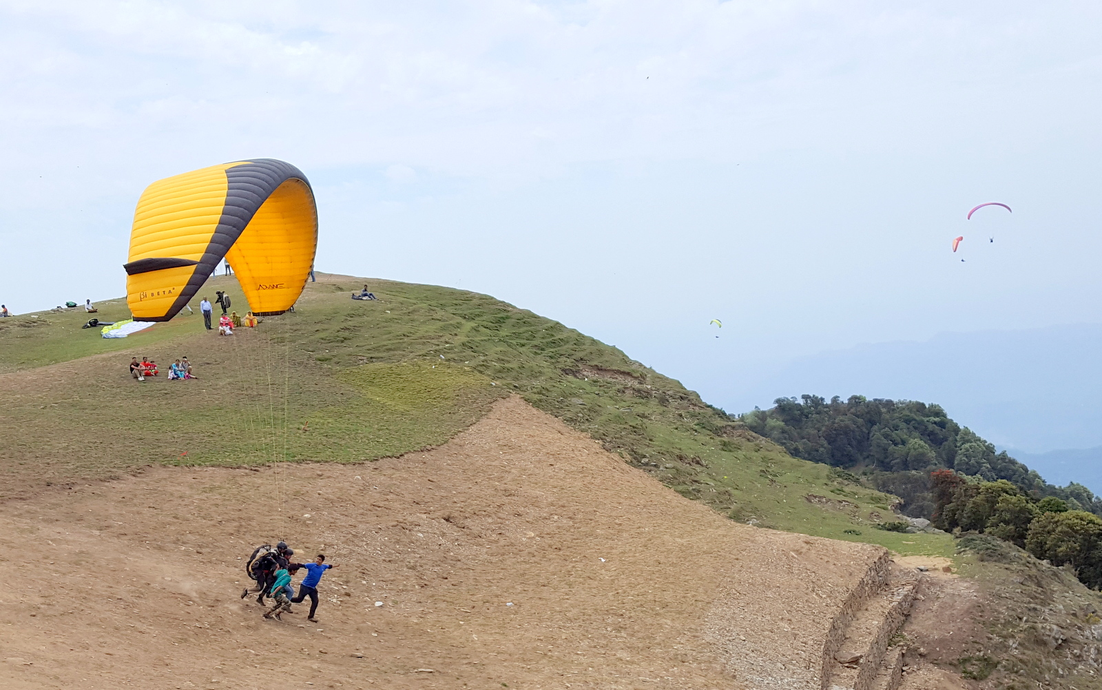 paragliding bir