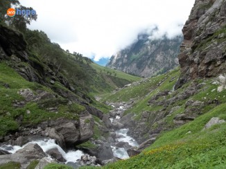 hampta pass trek