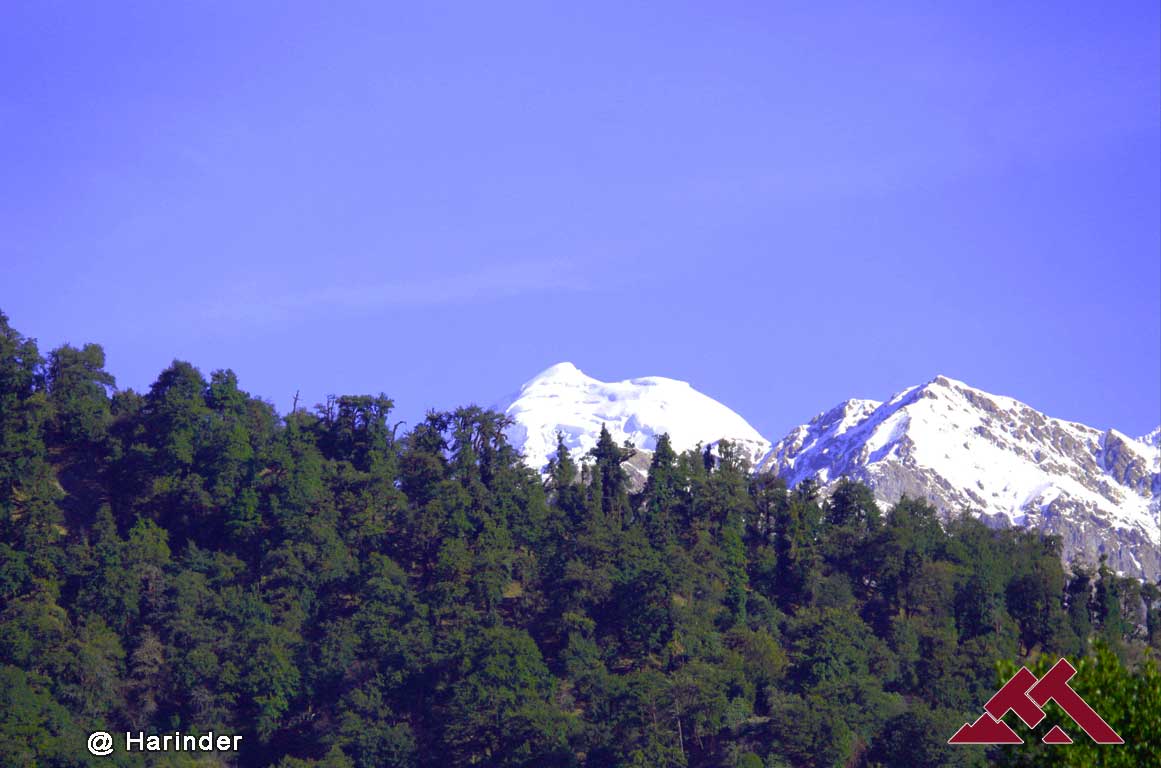 Dayara Bugyal Trek img