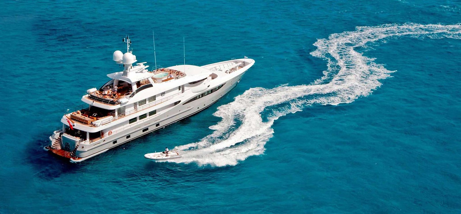 Adventure Boat Cruise Trip in Goa